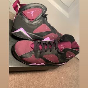 Air Jordan 7 Retro GG 'Mulberry'